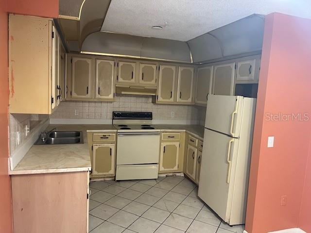 DINNER LAKE HEIGHTS - Residential