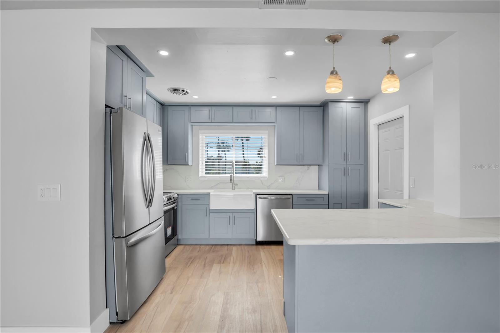 ST PETERSBURG BEACH NORTH UNIT 7 - Residential