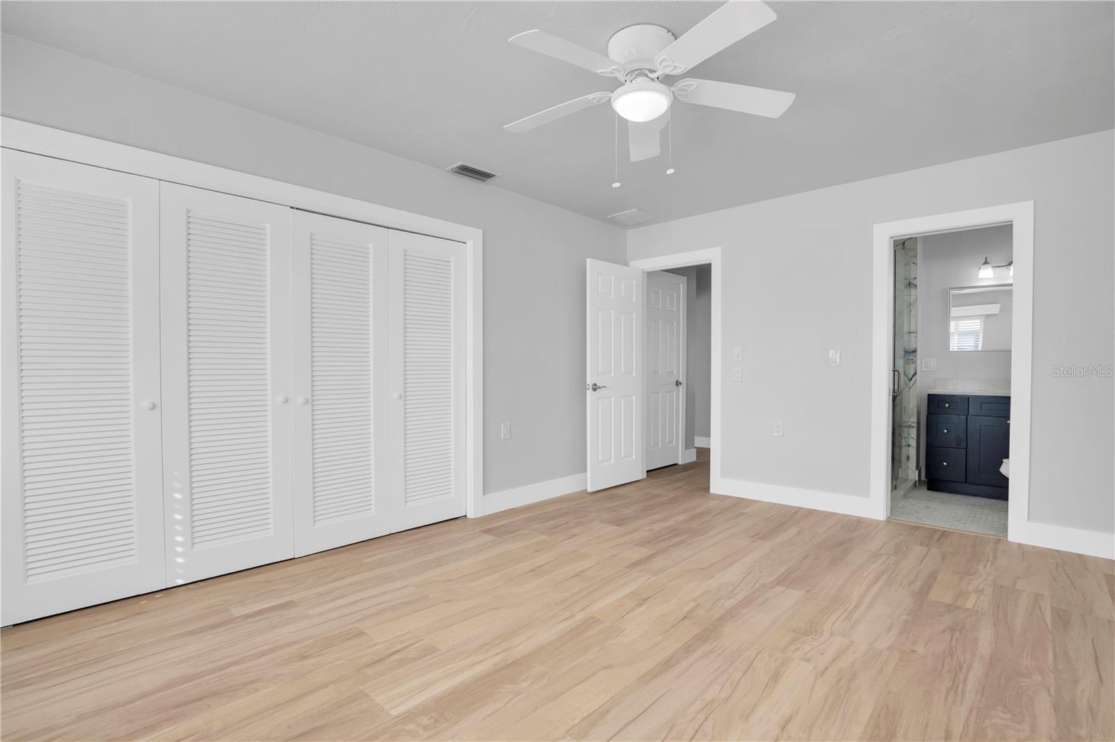 ST PETERSBURG BEACH NORTH UNIT 7 - Residential