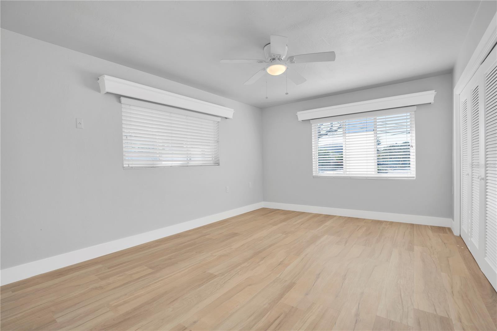 ST PETERSBURG BEACH NORTH UNIT 7 - Residential