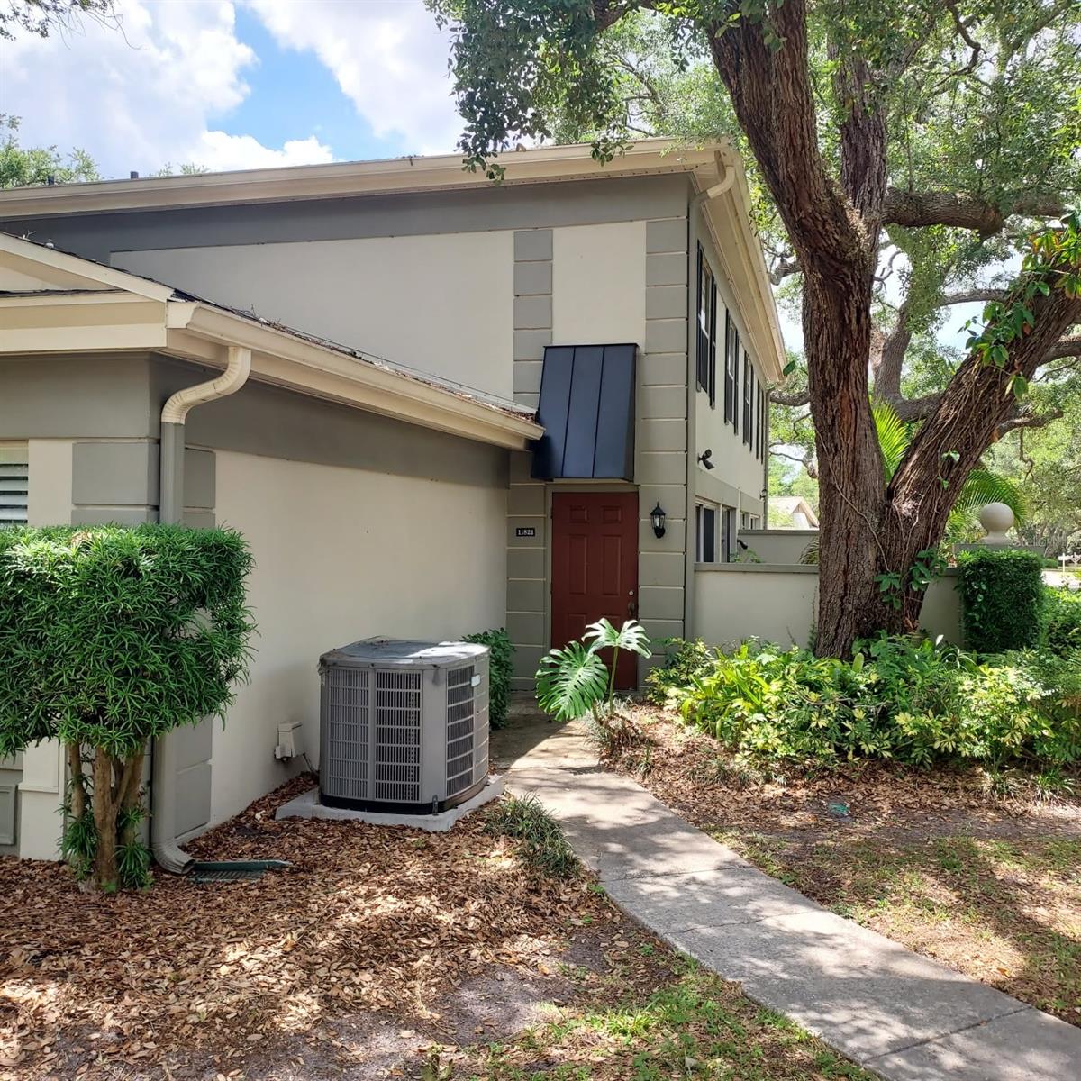 RAINTREE MANOR HOMES CONDOMINI - Residential