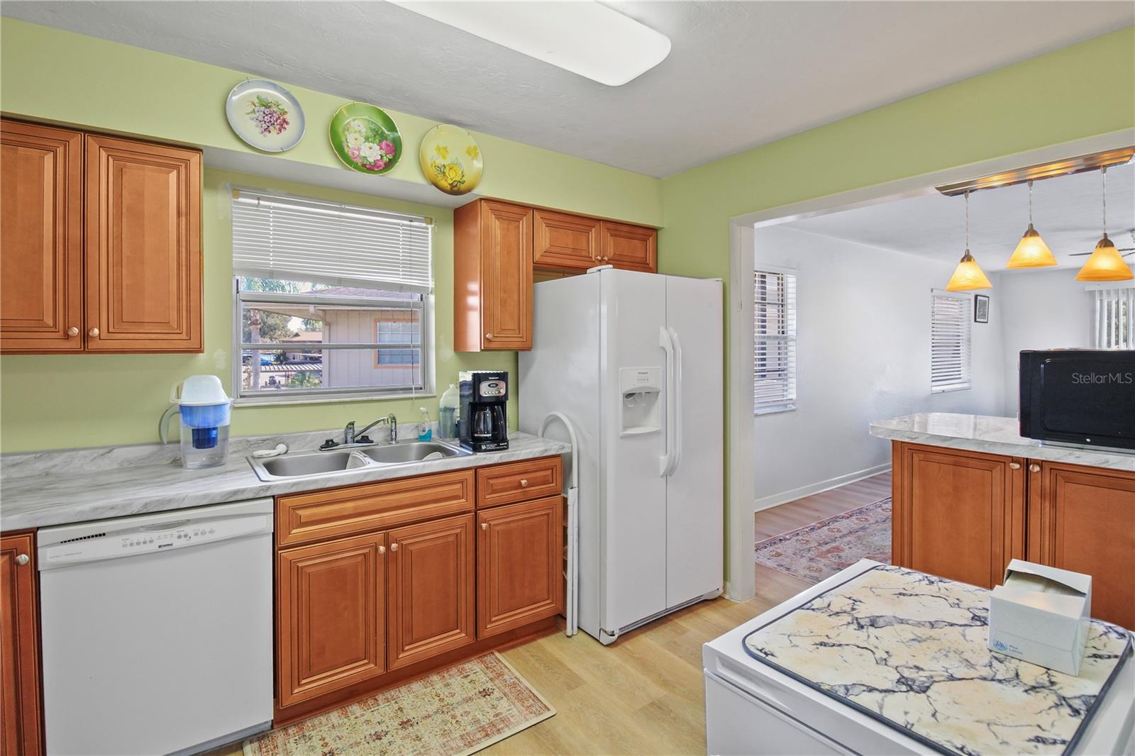 JUNGLE DEN VILLAS PH 02 CONDO - Residential