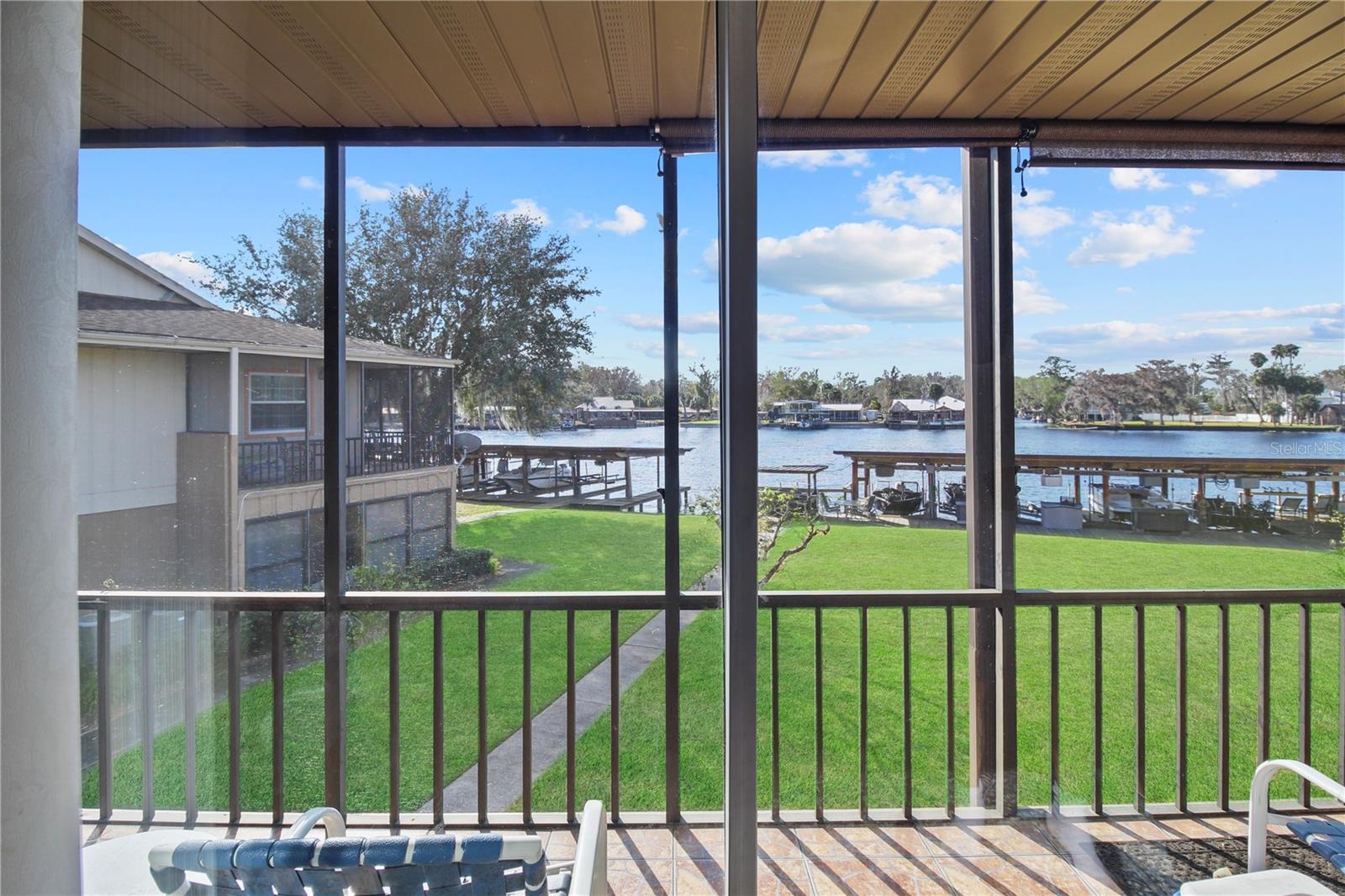 JUNGLE DEN VILLAS PH 02 CONDO - Residential