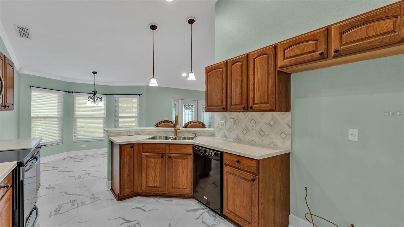 ALAMANDA - Residential