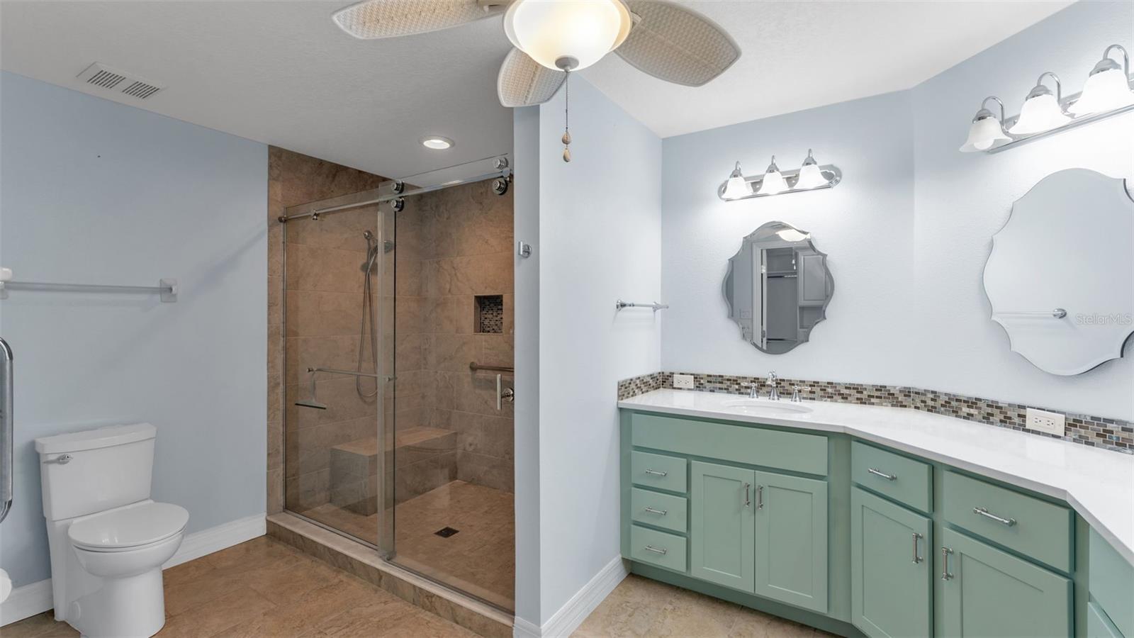 ALAMANDA - Residential