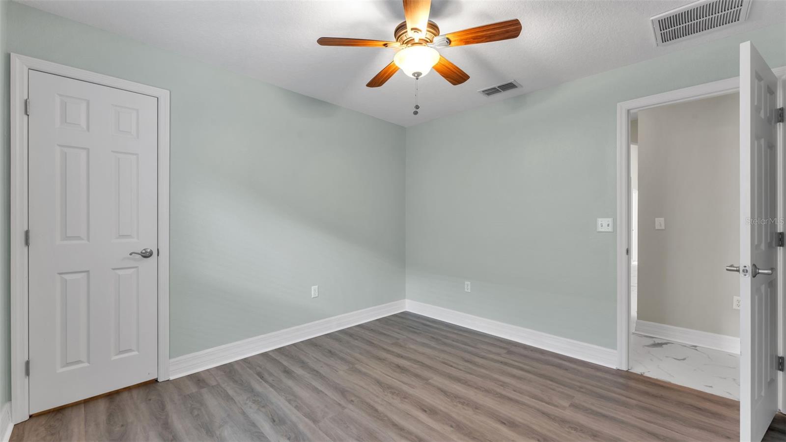 ALAMANDA - Residential