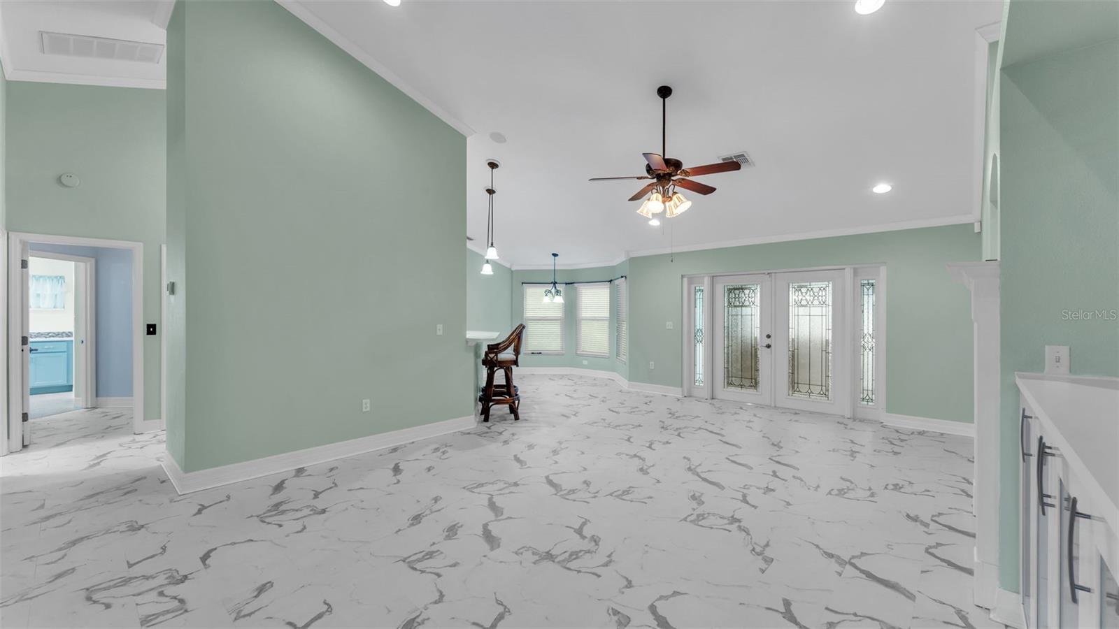 ALAMANDA - Residential