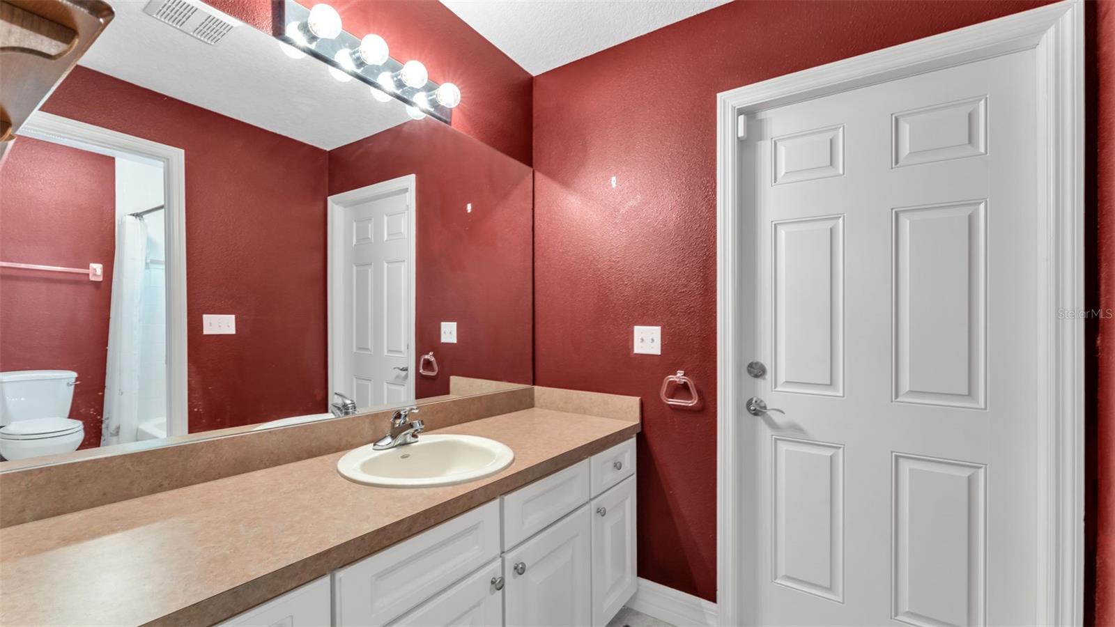 ALAMANDA - Residential