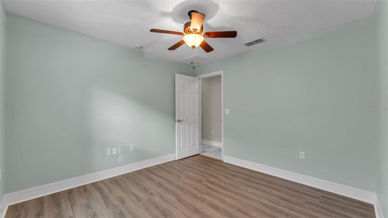 ALAMANDA - Residential