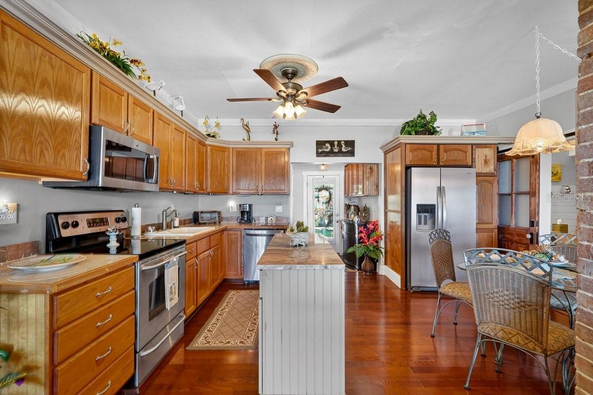 ALLANS PORT ORANGE - Residential