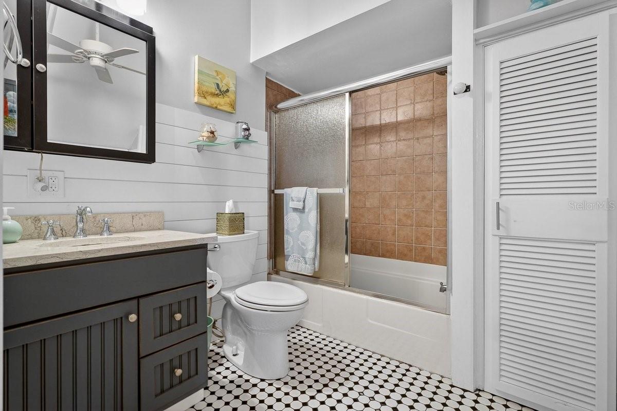 ALLANS PORT ORANGE - Residential