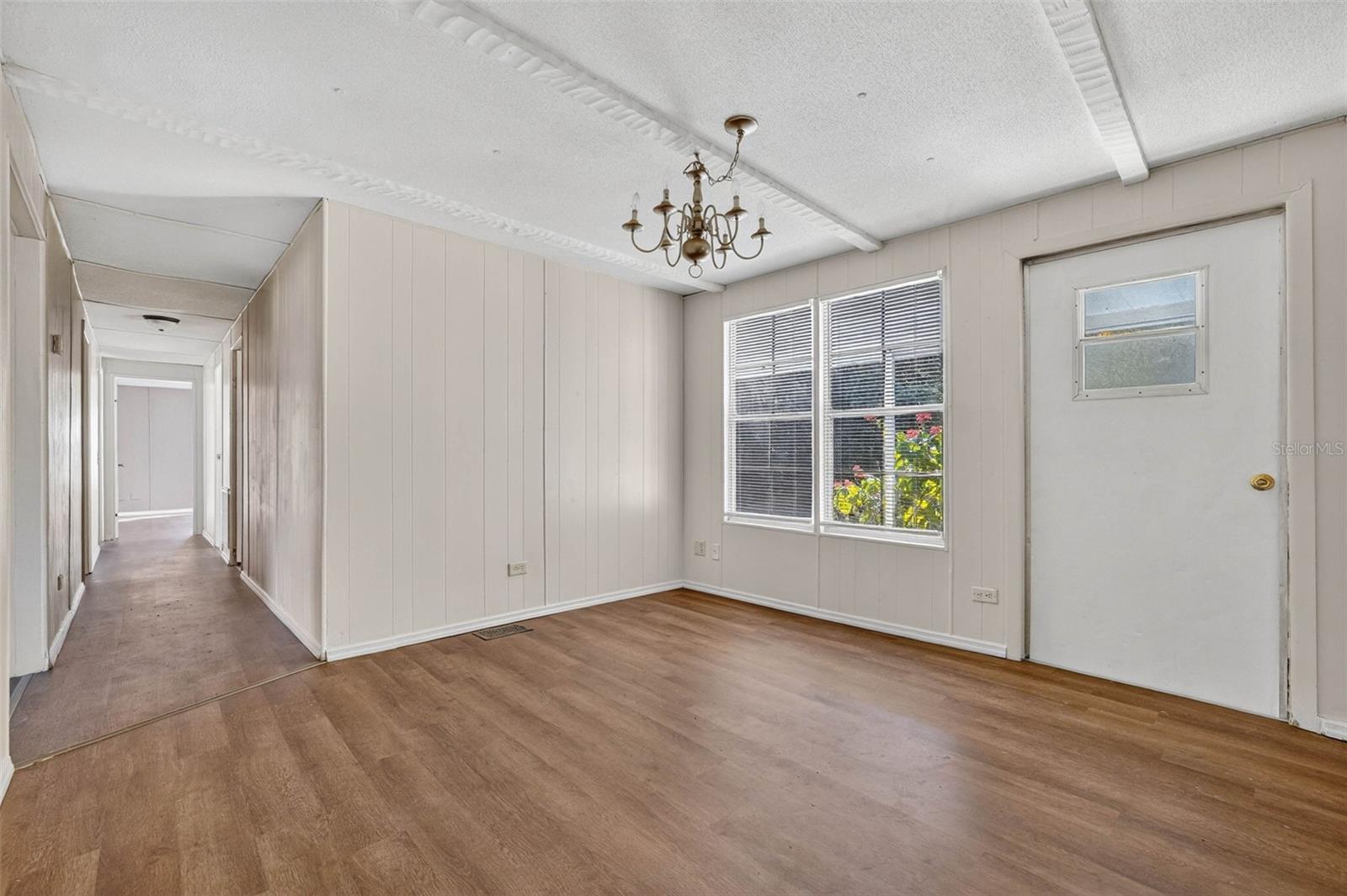 WOLF RUN FIRST ADD - Residential