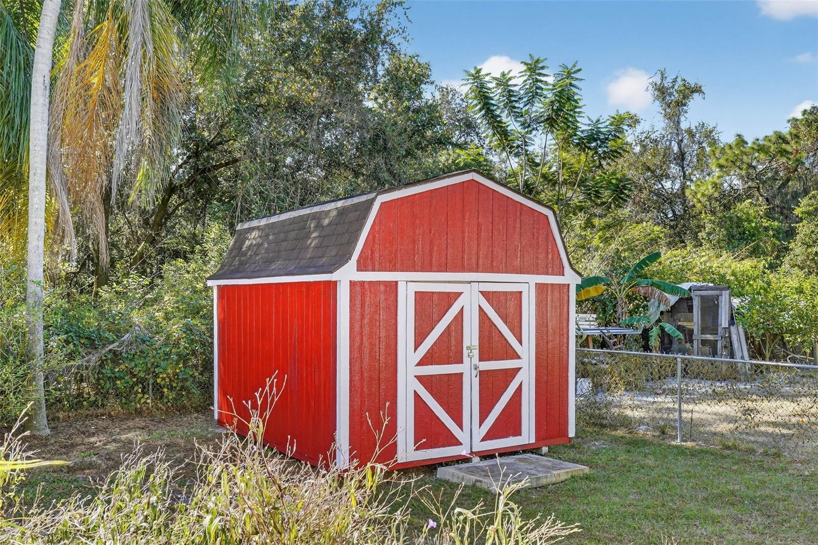 WOLF RUN FIRST ADD - Residential