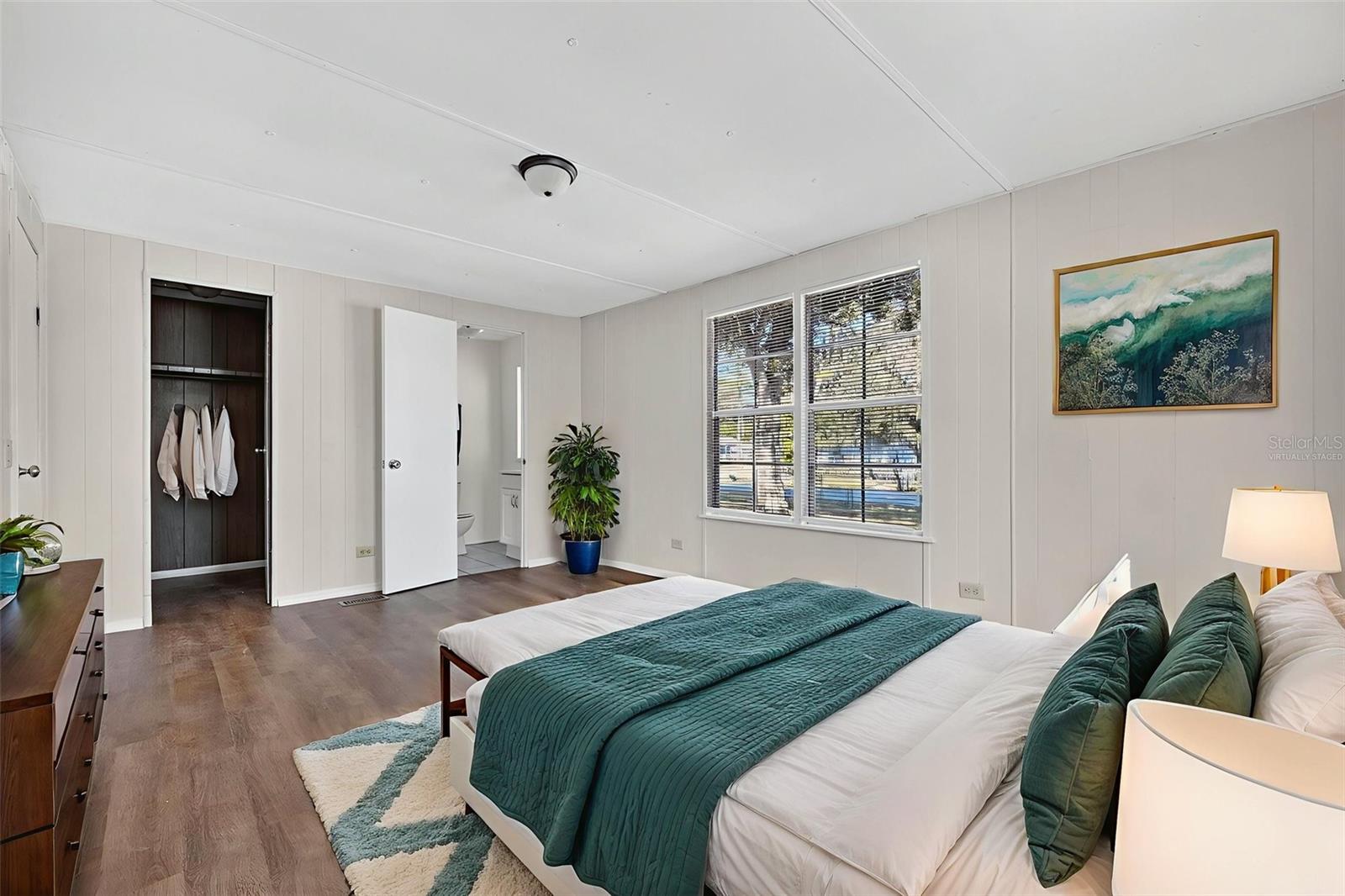 WOLF RUN FIRST ADD - Residential