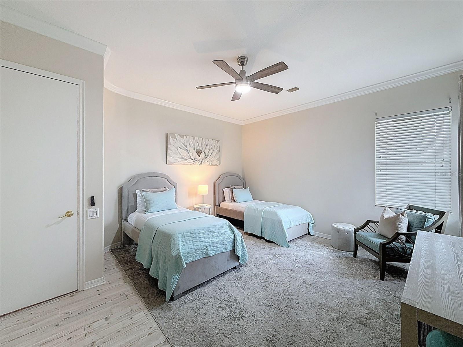 FAIRWAY VILLAGE 02 LAURELWOOD - Residential