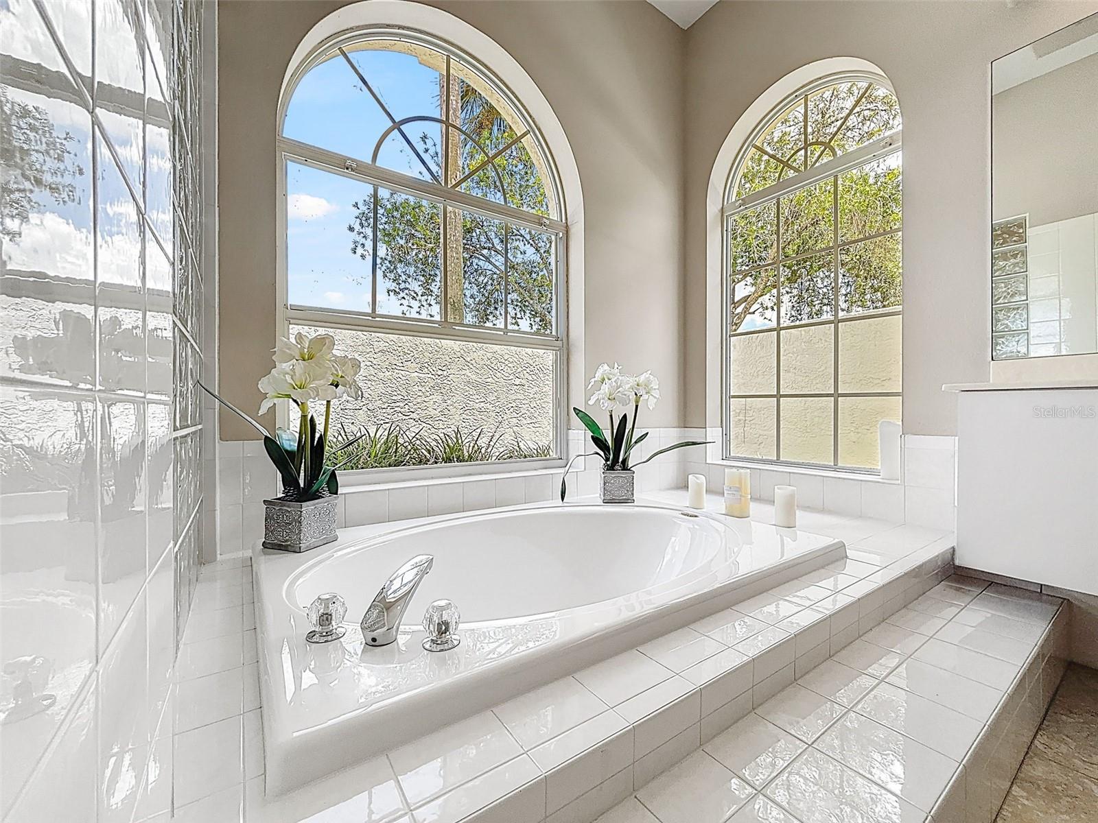 FAIRWAY VILLAGE 02 LAURELWOOD - Residential