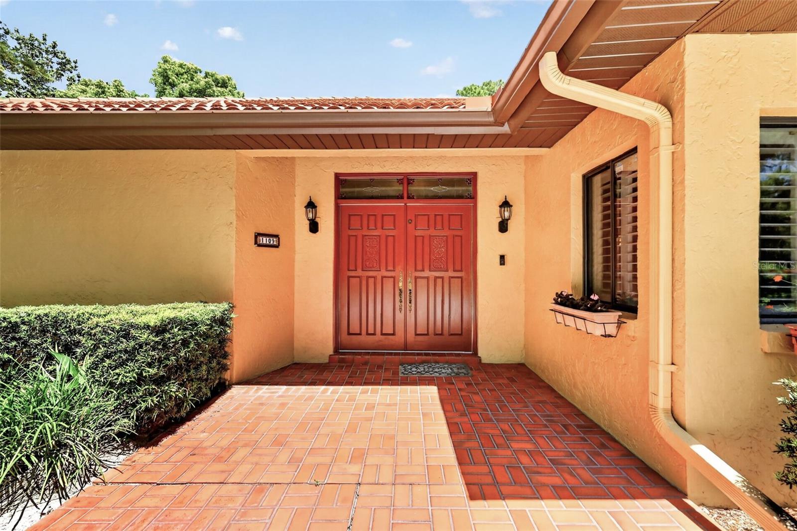 ELYSIUM CLUB - Residential