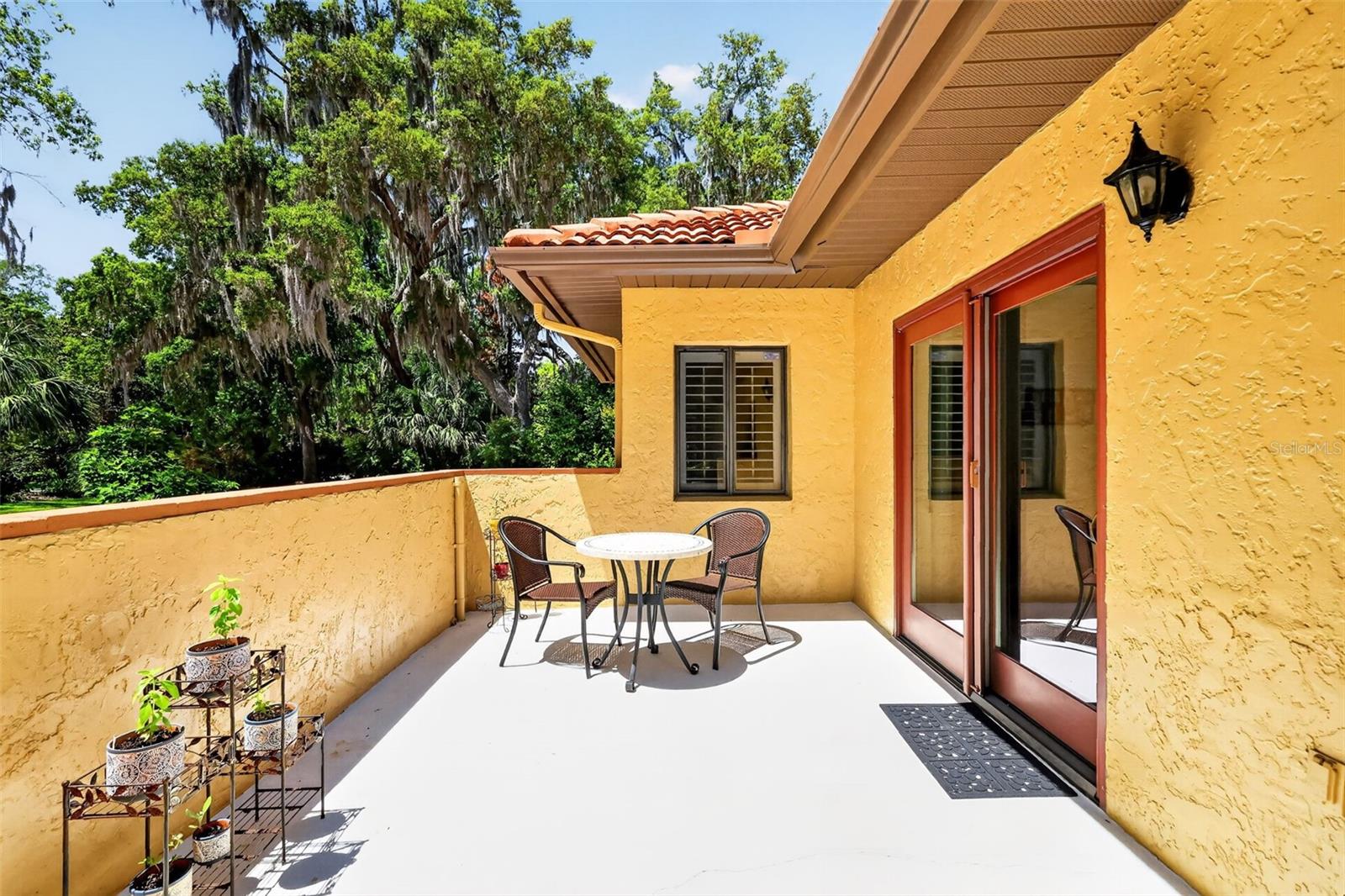 ELYSIUM CLUB - Residential