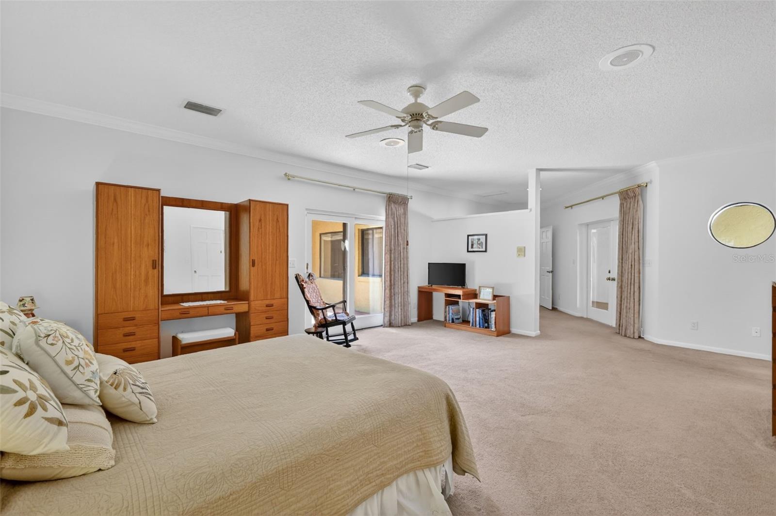 ELYSIUM CLUB - Residential