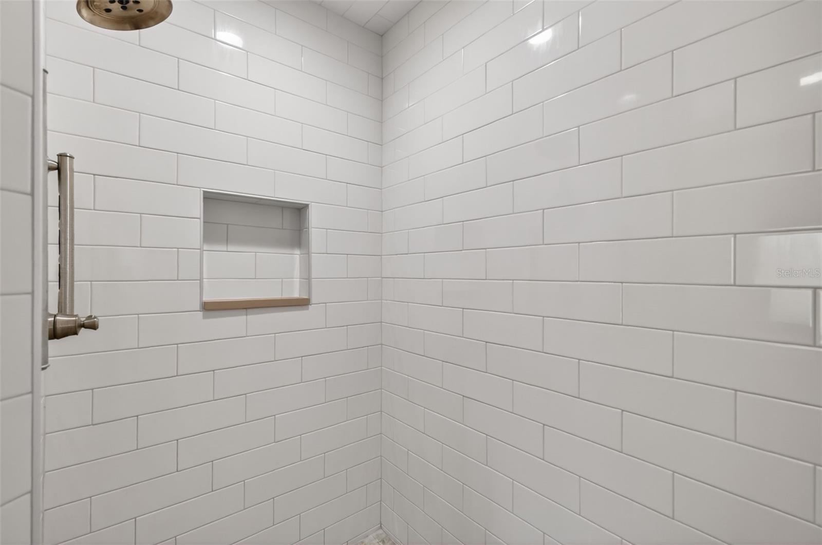 ELYSIUM CLUB - Residential