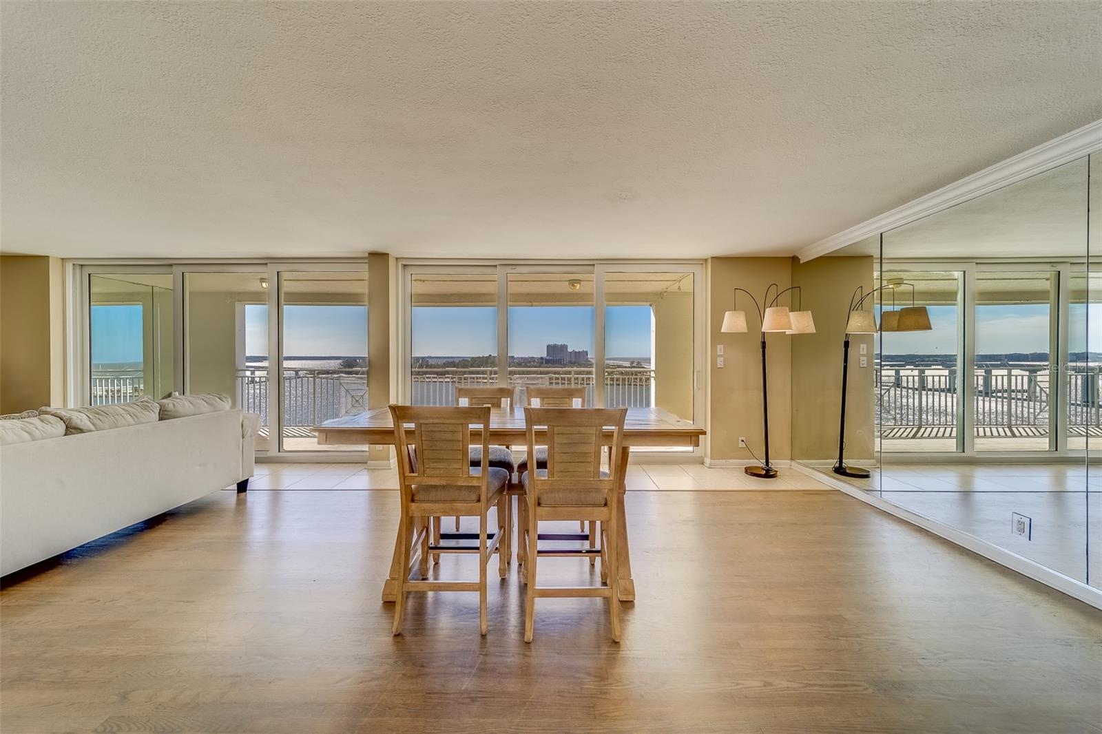 CONTINENTAL TOWERS INC CONDO - Residential Lease