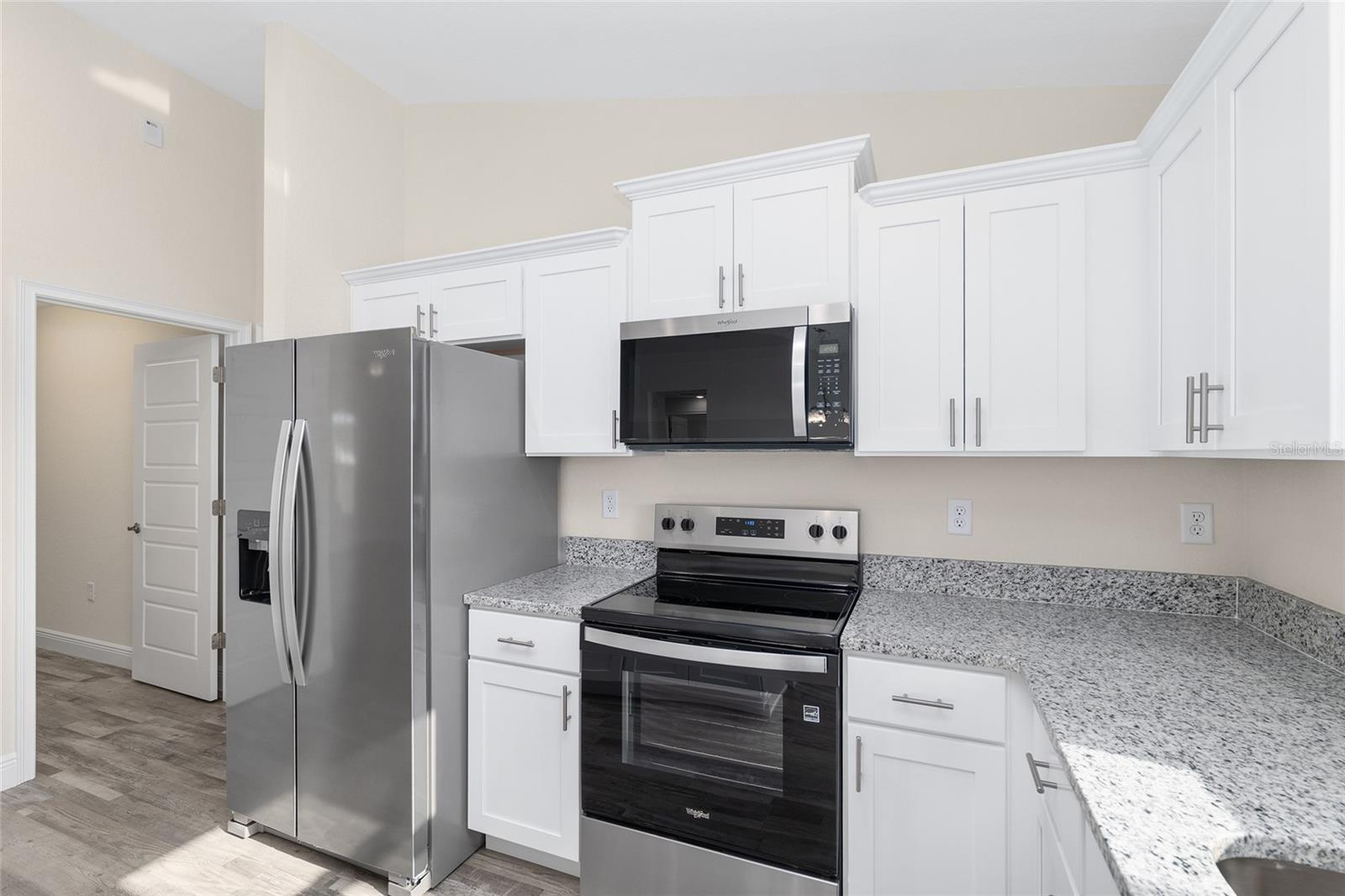 SILVER SPRINGS SHORES - Residential