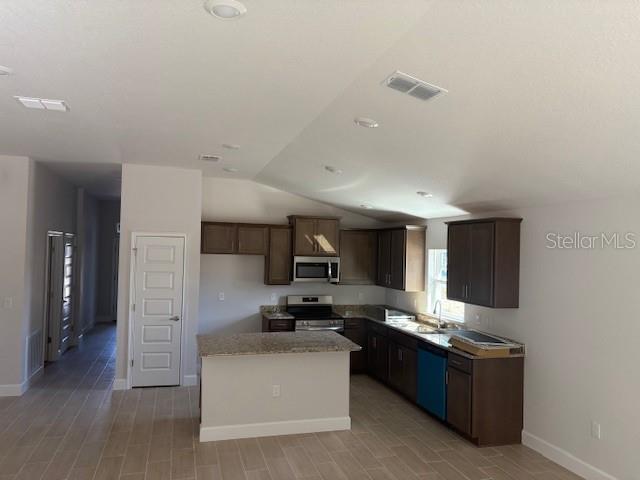 JULIETTE FALLS - Residential