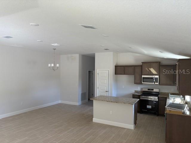 JULIETTE FALLS - Residential