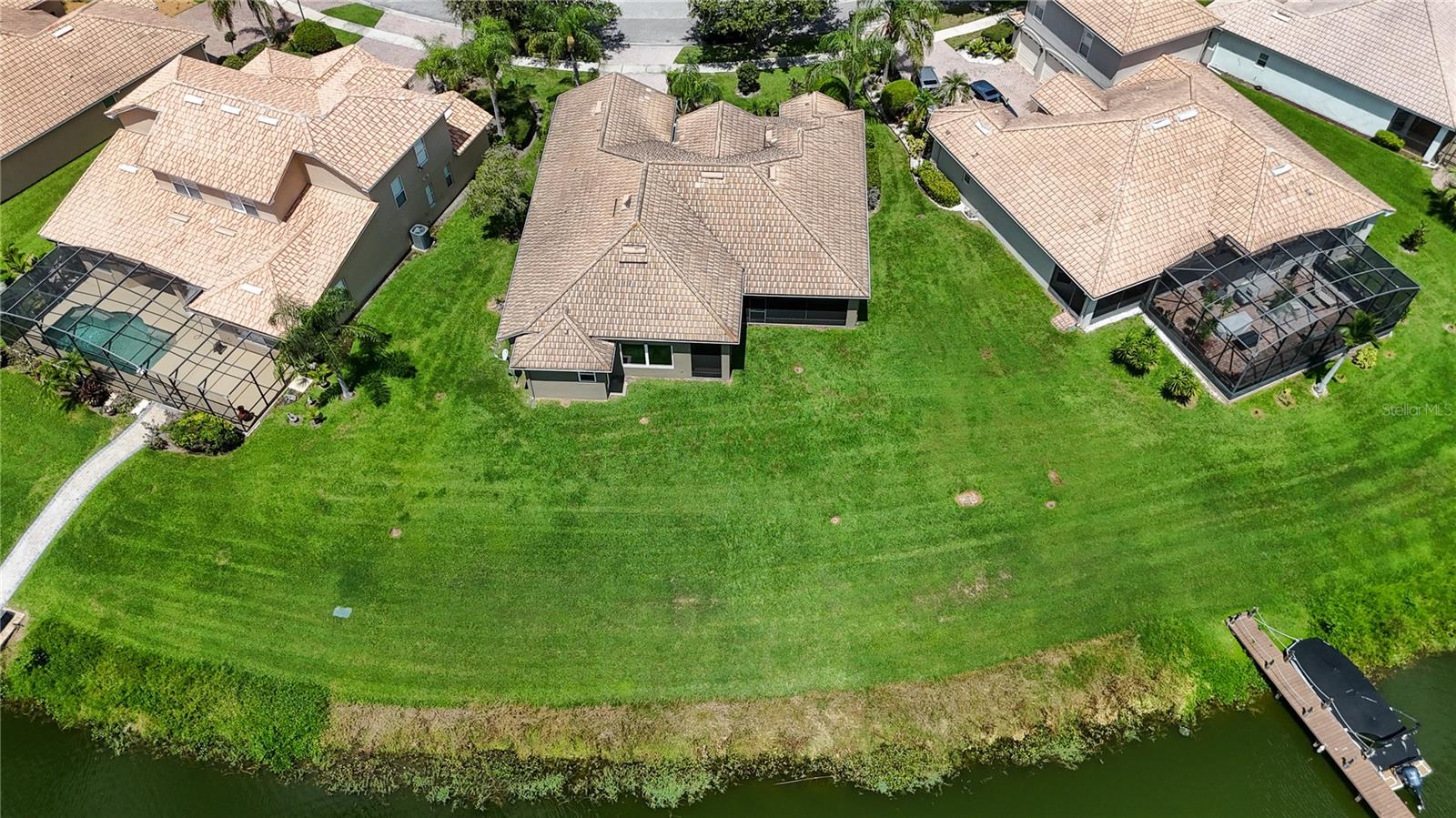 3553 SOMERSET CIRCLE