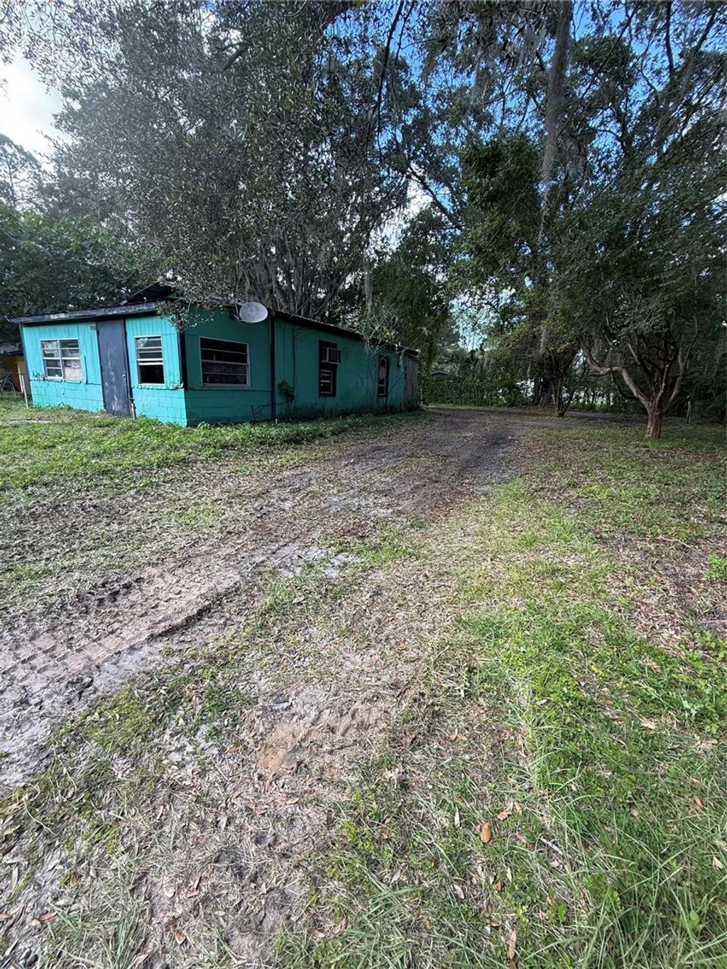 Photo of 2410 NE 3rd Place NE, Gainesville, FL 32641 (MLS # GC534768)