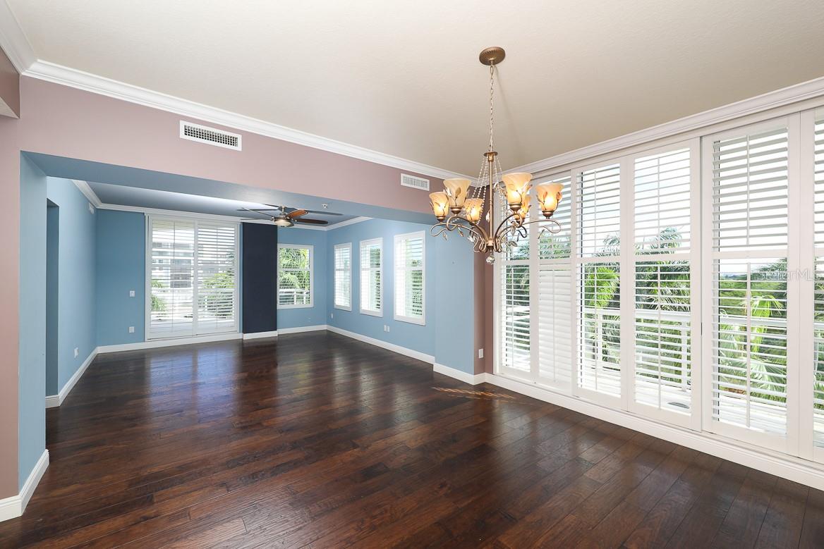 THE BEACH RESIDENCES - Residential Lease