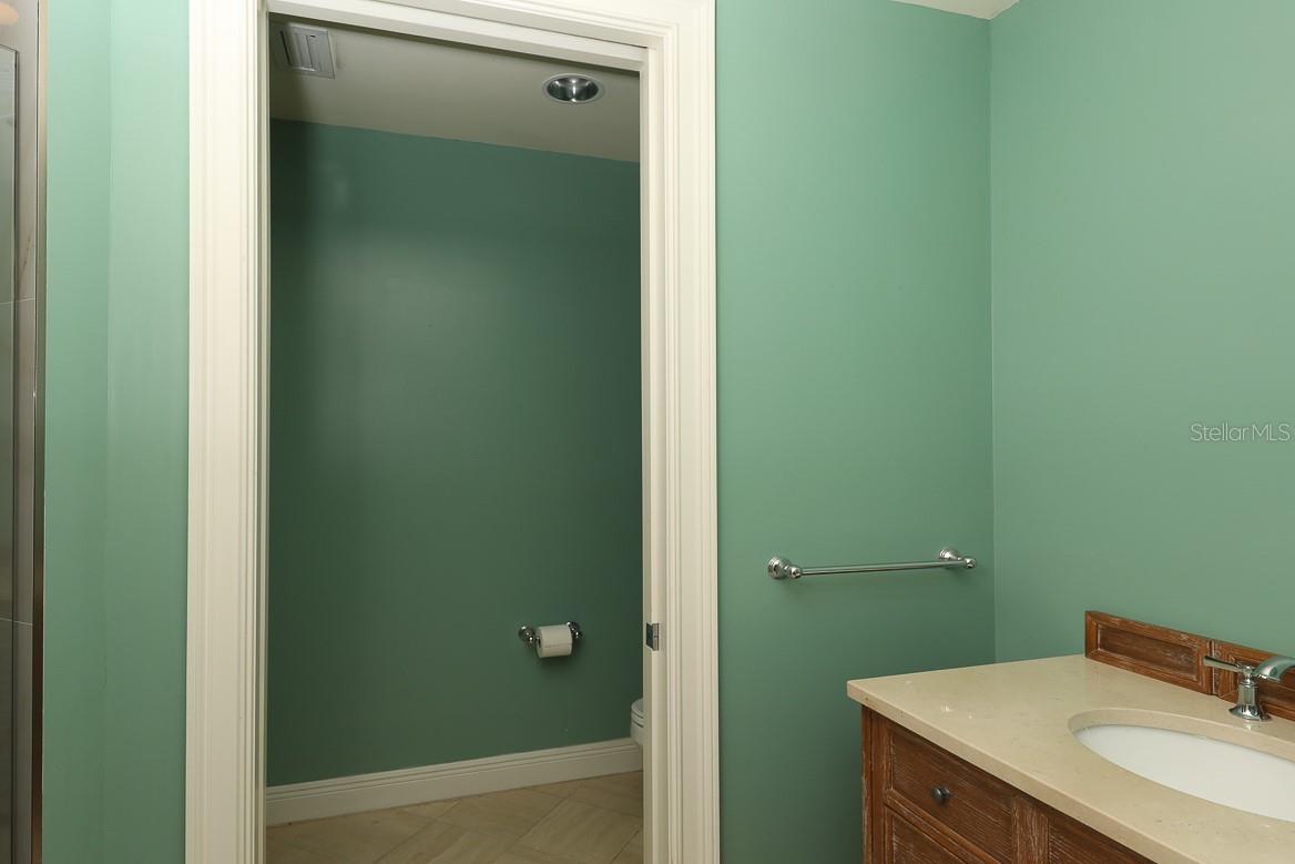 THE BEACH RESIDENCES - Residential Lease