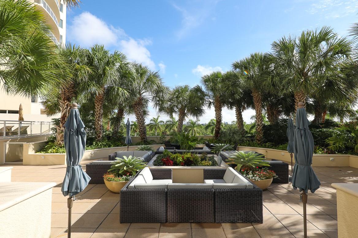 THE BEACH RESIDENCES - Residential Lease