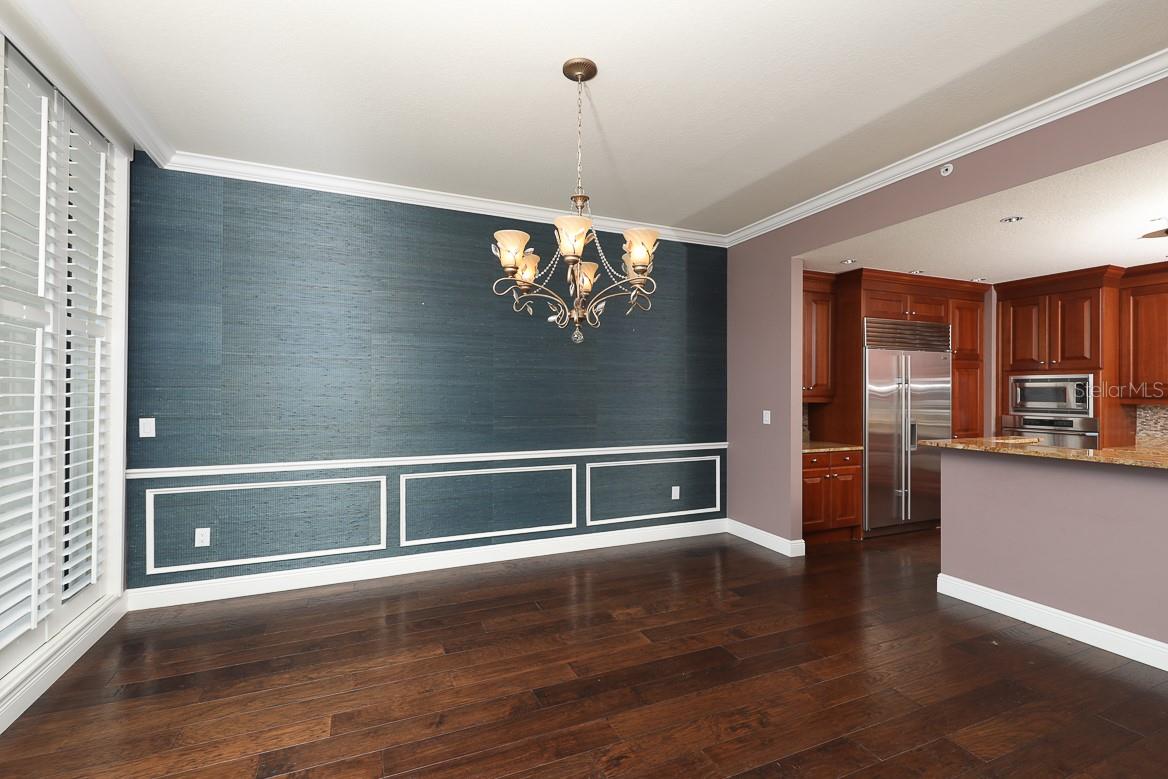 THE BEACH RESIDENCES - Residential Lease