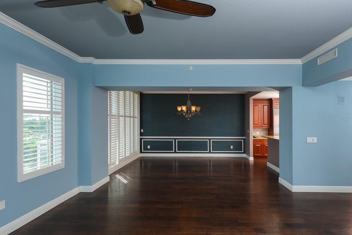 THE BEACH RESIDENCES - Residential Lease