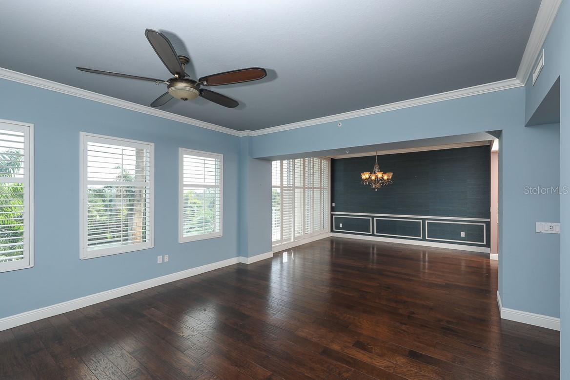 THE BEACH RESIDENCES - Residential Lease