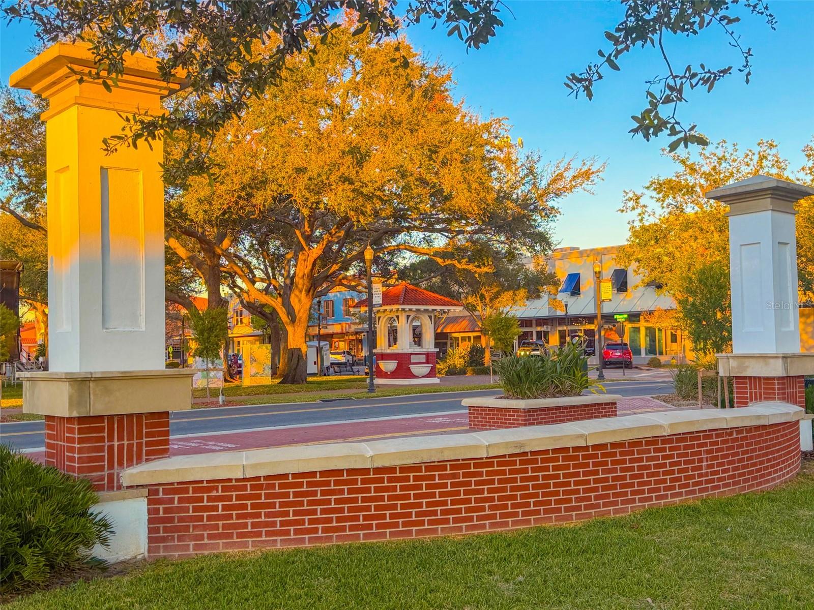 PARK LAKE - Residential