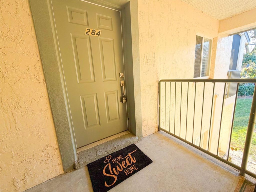 Photo of 2085 Isle Royale Court SE #284, Winter Haven, FL 33880 (MLS # O6380383)