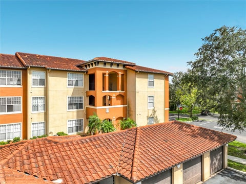 5578 Metrowest Boulevard 1-310, Orlando, FL 32811