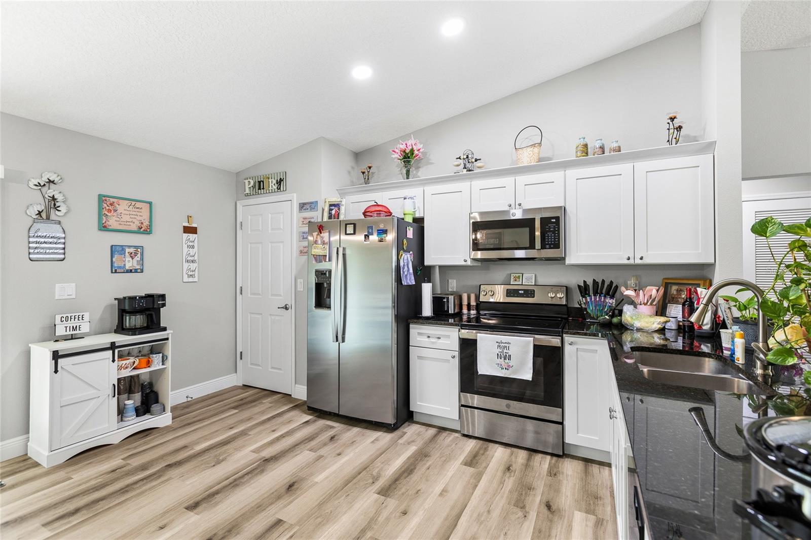 CITRUS SPGS UNIT 03 - Residential