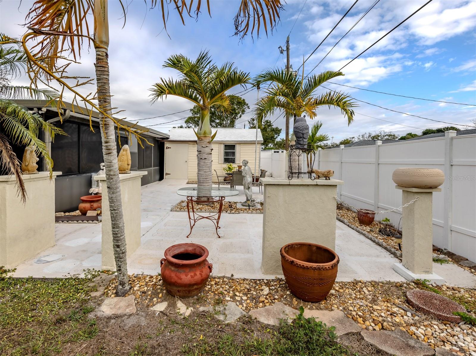 EAST GATE TERRACE CORR & - Residential