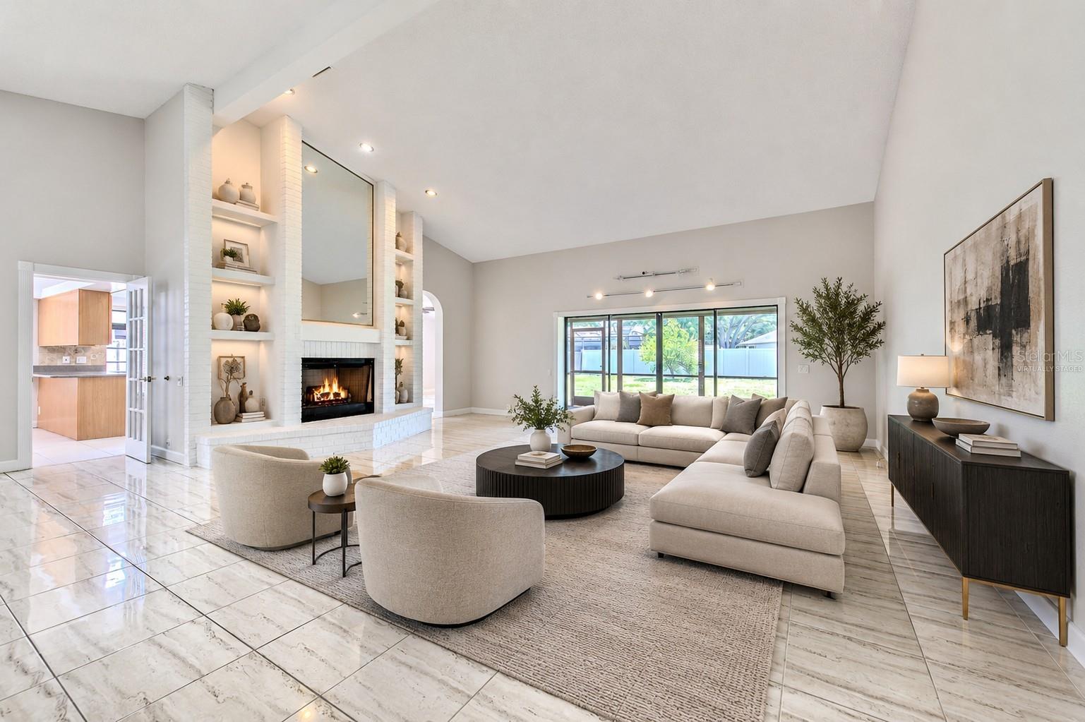 LAKE MAGDALENE MANORS - Residential