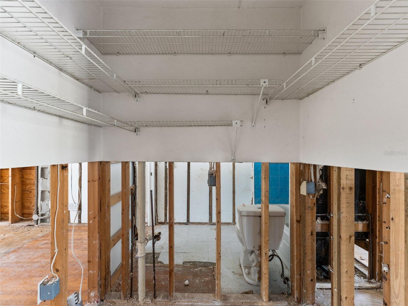 MADEIRA SHORES 1ST ADD - Residential