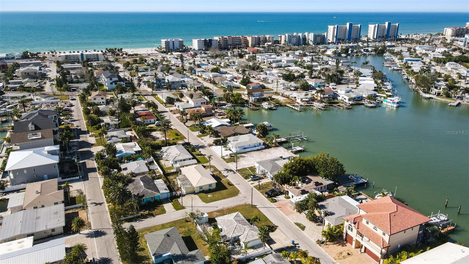 MADEIRA SHORES 1ST ADD - Residential