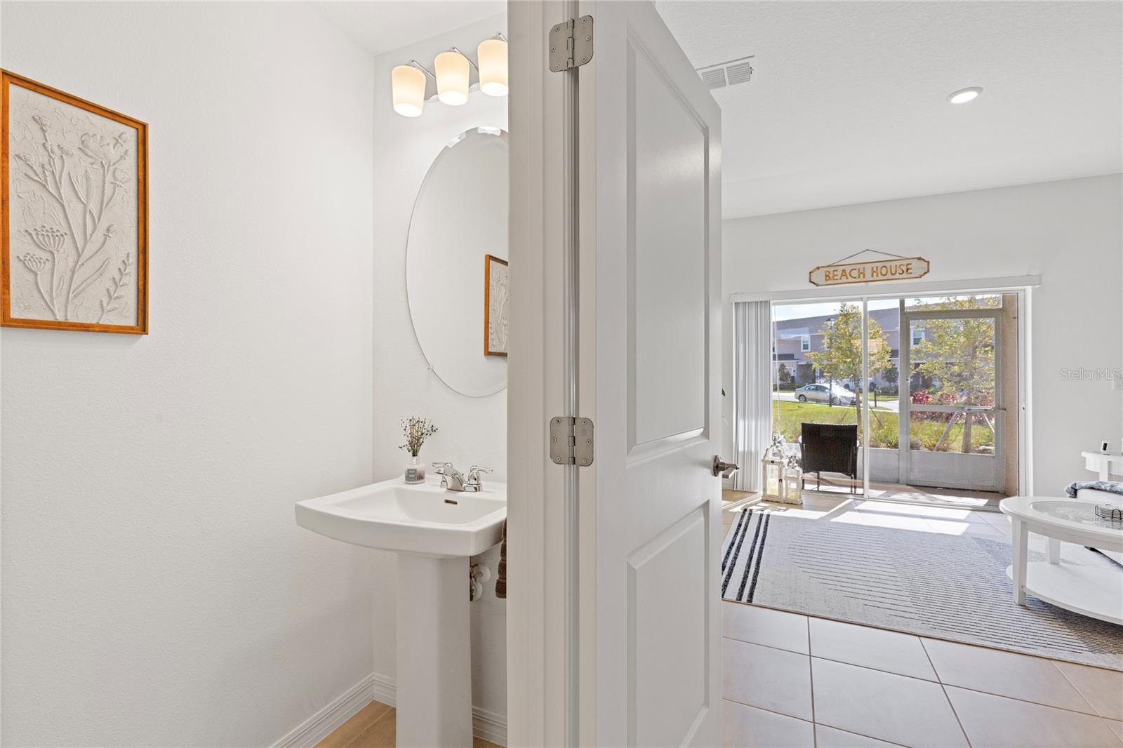 ARTISAN LAKES EDGESTONE - Residential