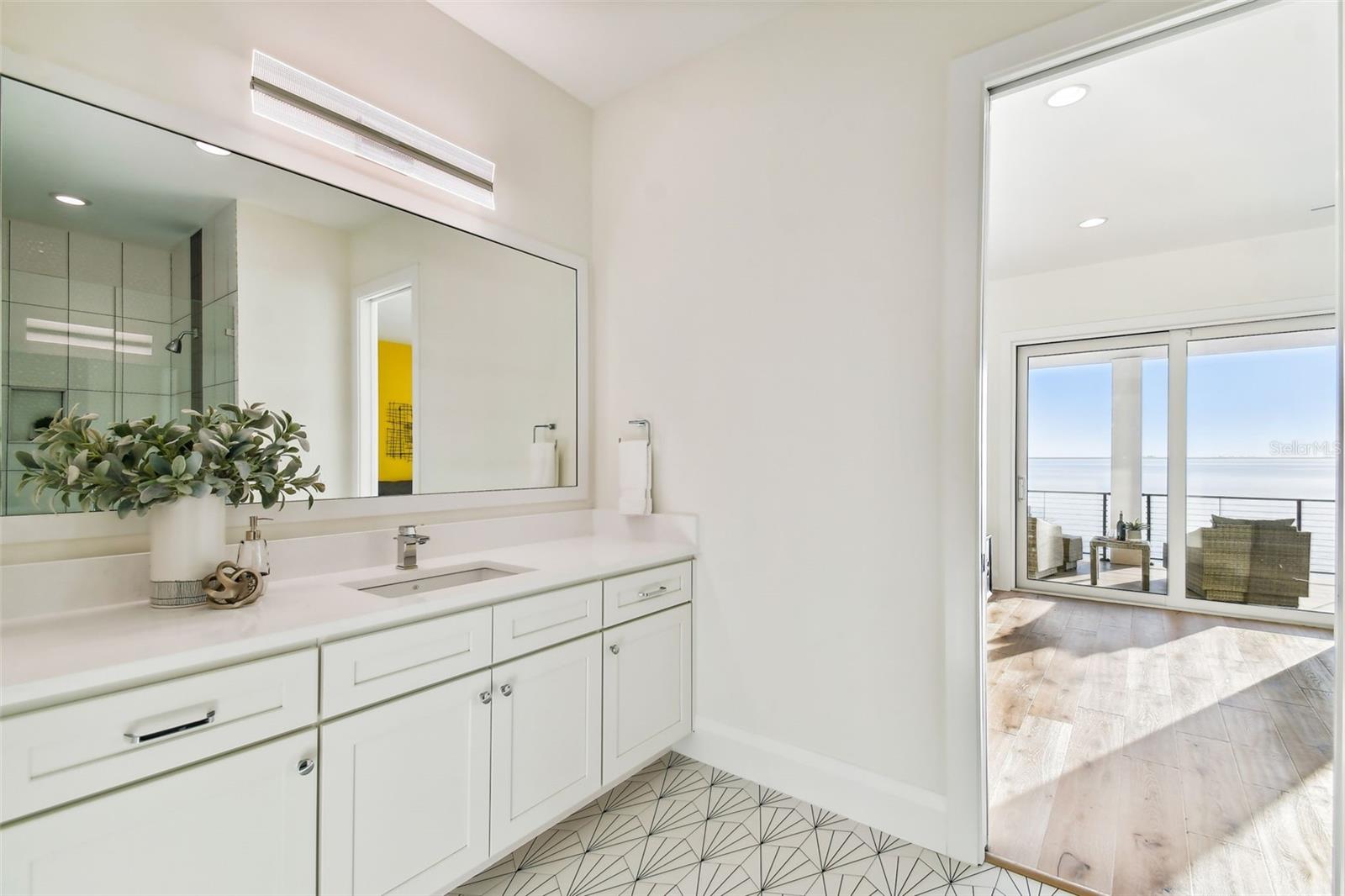 SUNSET PARK ISLES UNIT 5 - Residential
