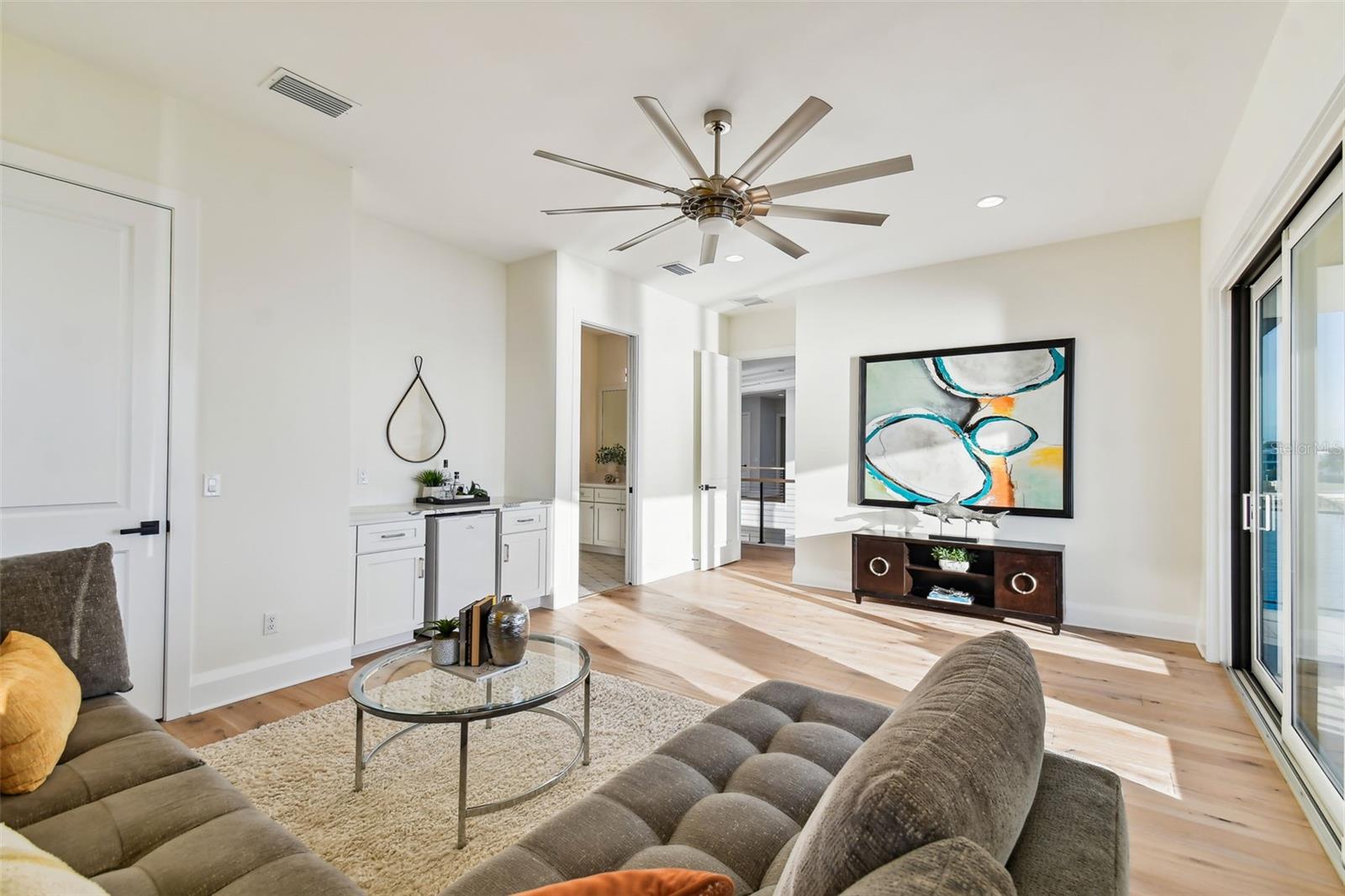 SUNSET PARK ISLES UNIT 5 - Residential