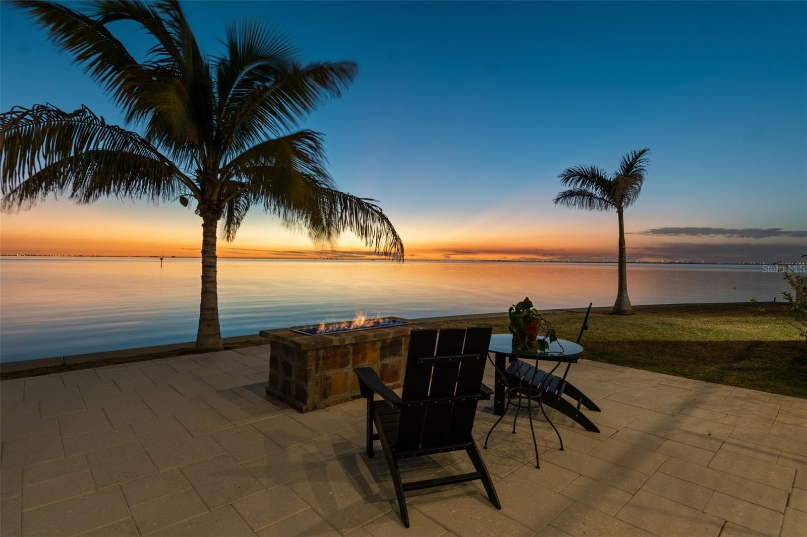 SUNSET PARK ISLES UNIT 5 - Residential
