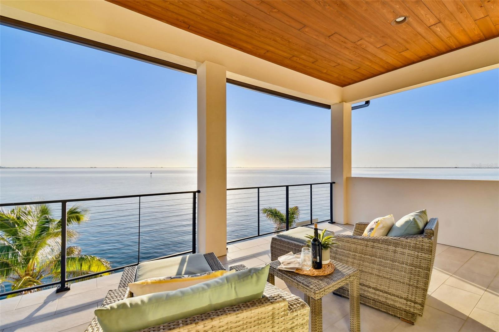 SUNSET PARK ISLES UNIT 5 - Residential