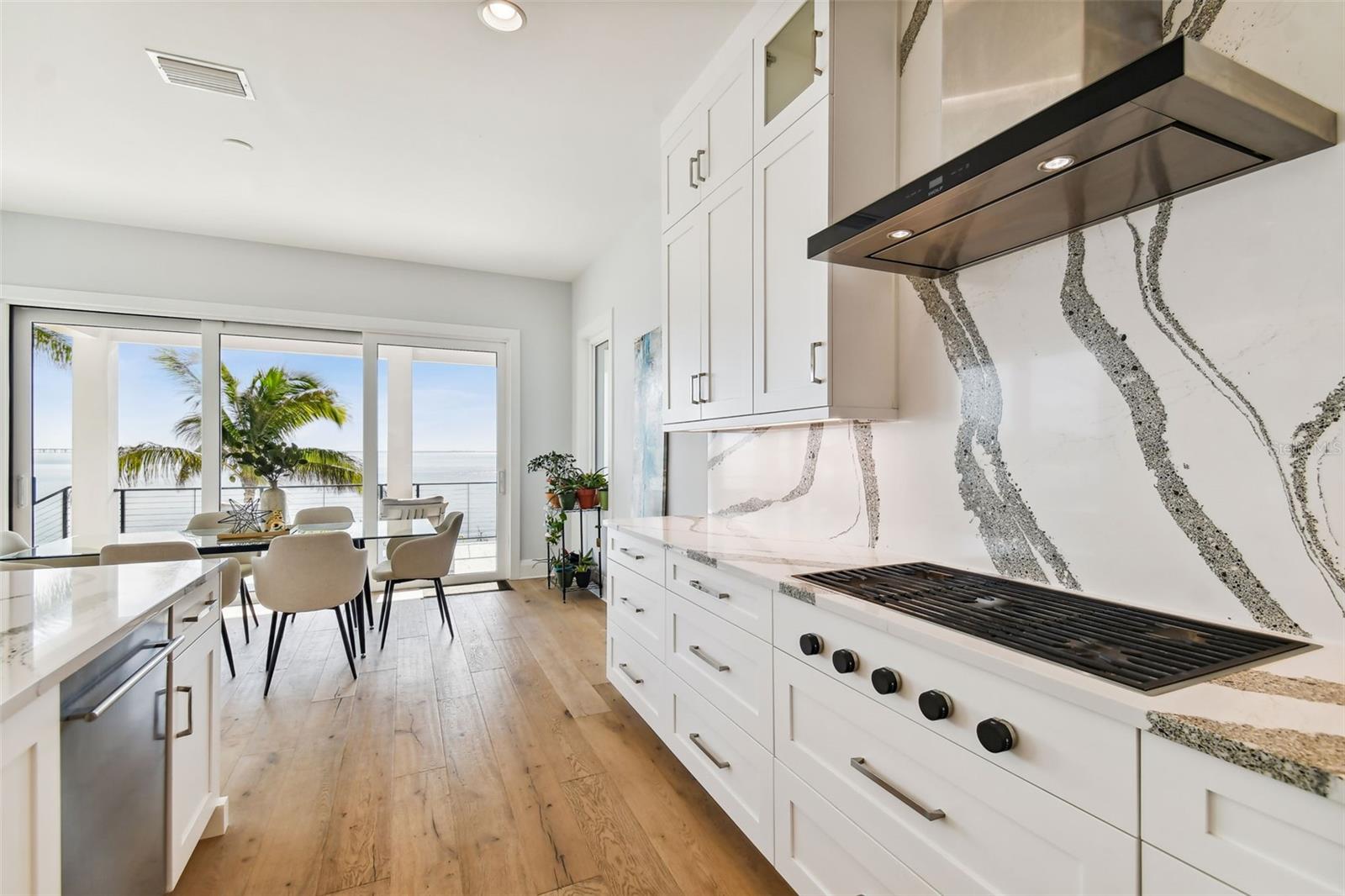 SUNSET PARK ISLES UNIT 5 - Residential